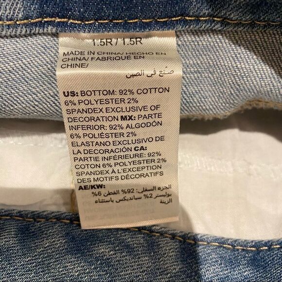 CHICO’S So Slimming Patchwork Embellished Girlfriend Ankle Jeans - Picture 9 of 11